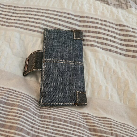 Cardholder - Picture 2 of 3